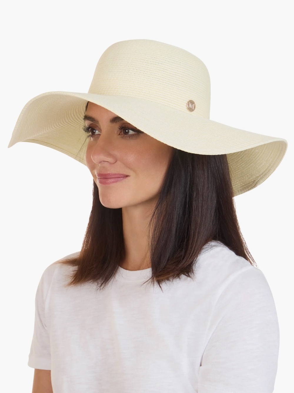 Bruno Magli women 
Packable Floppy Brim Sun Hat
$175 New one size 
Color: Ivory